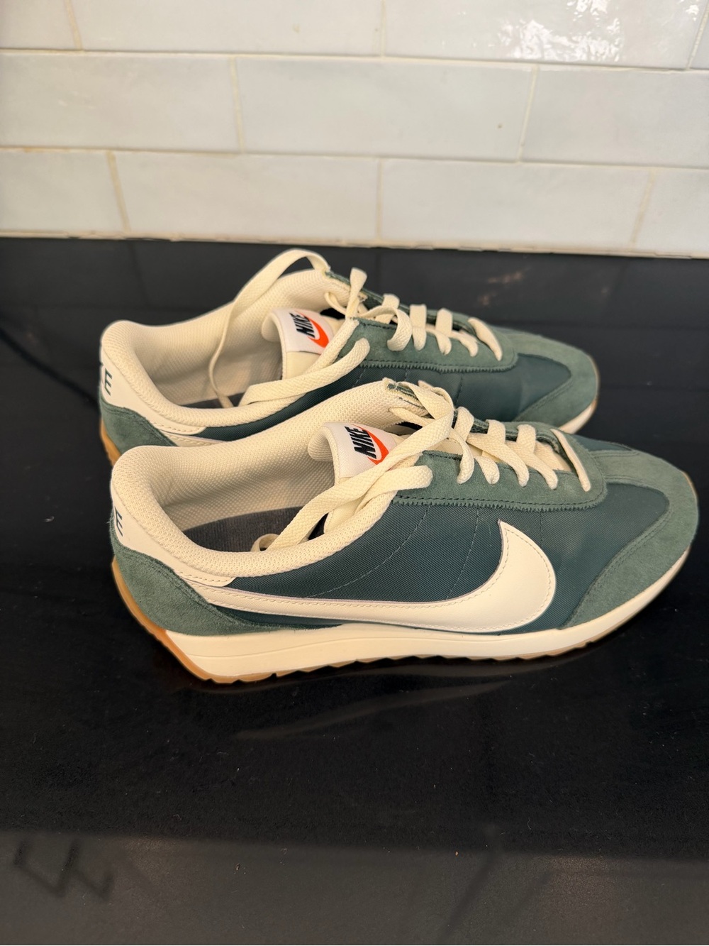 Nike Women's Teal and White Athletic Sneakers - Picture 2 of 6